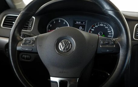 Volkswagen Jetta VI, 2013 год, 1 039 000 рублей, 9 фотография