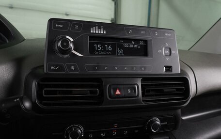 Peugeot Rifter I, 2018 год, 1 649 000 рублей, 14 фотография