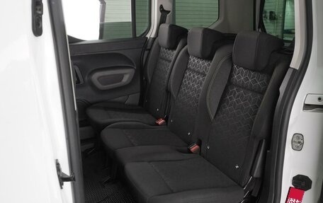Peugeot Rifter I, 2018 год, 1 649 000 рублей, 9 фотография