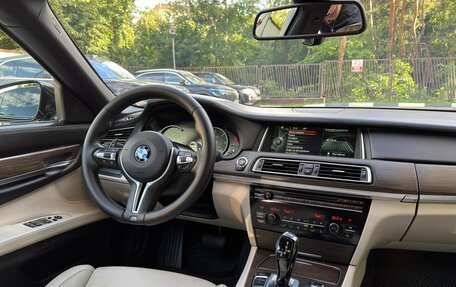 BMW 7 серия, 2012 год, 2 230 000 рублей, 15 фотография