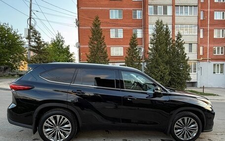 Toyota Highlander, 2020 год, 4 990 000 рублей, 17 фотография