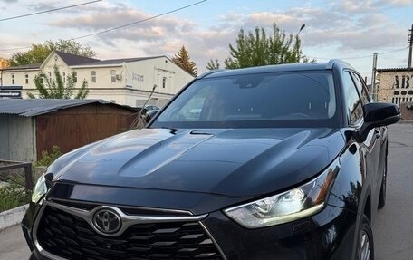 Toyota Highlander, 2020 год, 4 990 000 рублей, 19 фотография