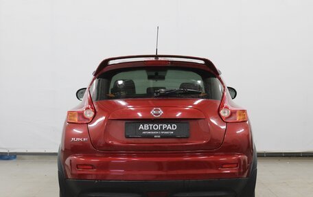 Nissan Juke II, 2013 год, 997 000 рублей, 5 фотография