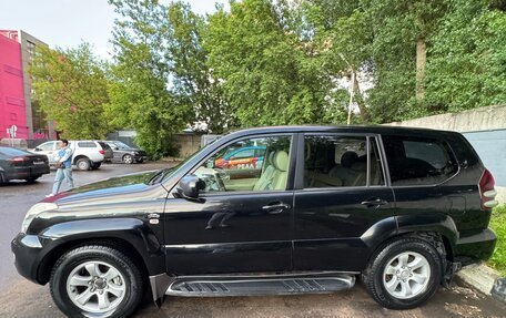 Toyota Land Cruiser Prado 120 рестайлинг, 2008 год, 1 800 000 рублей, 3 фотография