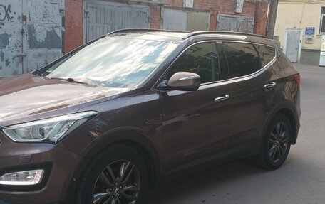 Hyundai Santa Fe III рестайлинг, 2013 год, 1 920 000 рублей, 2 фотография