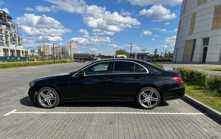 Mercedes-Benz E-Класс, 2019 год, 3 600 000 рублей, 7 фотография