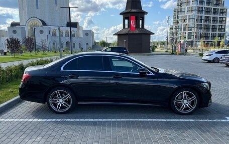 Mercedes-Benz E-Класс, 2019 год, 3 600 000 рублей, 5 фотография