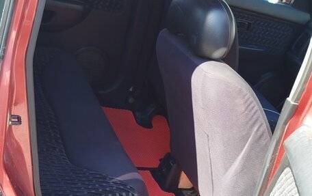 Nissan Cube II, 1999 год, 190 000 рублей, 2 фотография