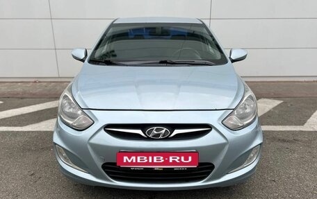 Hyundai Solaris II рестайлинг, 2011 год, 690 000 рублей, 3 фотография