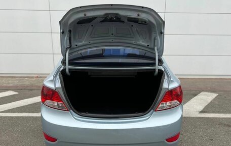 Hyundai Solaris II рестайлинг, 2011 год, 690 000 рублей, 15 фотография
