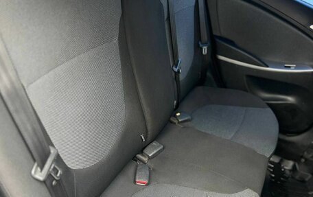 Hyundai Solaris II рестайлинг, 2011 год, 690 000 рублей, 20 фотография