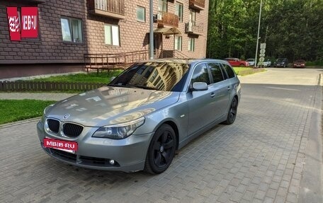 BMW 5 серия, 2005 год, 900 000 рублей, 2 фотография