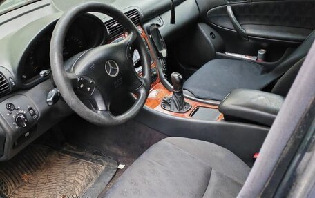 Mercedes-Benz C-Класс, 2003 год, 700 000 рублей, 9 фотография