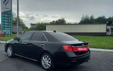 Toyota Camry, 2011 год, 1 650 000 рублей, 3 фотография