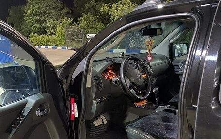 Nissan Navara (Frontier), 2008 год, 1 300 000 рублей, 8 фотография