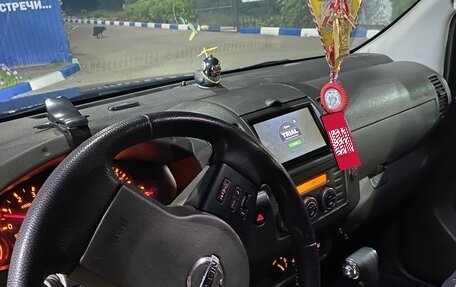 Nissan Navara (Frontier), 2008 год, 1 300 000 рублей, 9 фотография