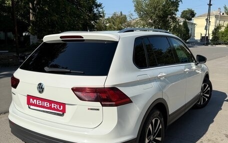 Volkswagen Tiguan II, 2020 год, 2 550 000 рублей, 3 фотография