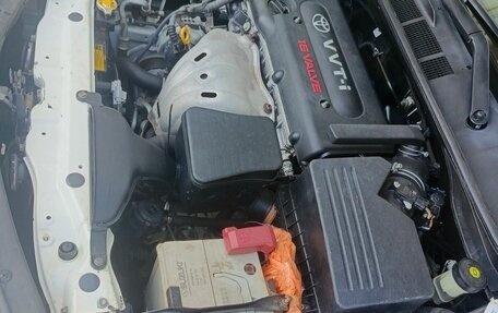Toyota Camry, 2011 год, 800 000 рублей, 4 фотография