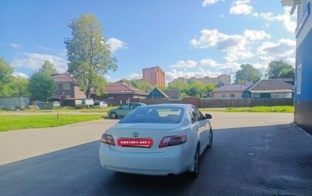 Toyota Camry, 2011 год, 800 000 рублей, 10 фотография