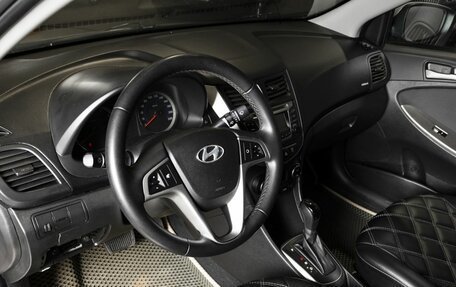 Hyundai Solaris II рестайлинг, 2016 год, 806 400 рублей, 3 фотография