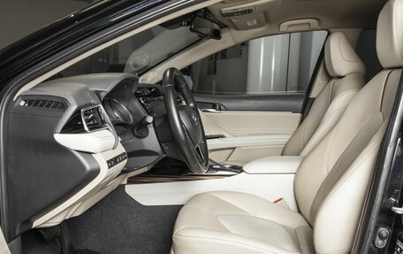 Toyota Camry, 2020 год, 3 132 000 рублей, 11 фотография