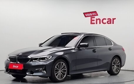BMW 3 серия, 2022 год, 3 300 000 рублей, 1 фотография