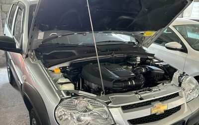 Chevrolet Niva I рестайлинг, 2012 год, 850 000 рублей, 1 фотография