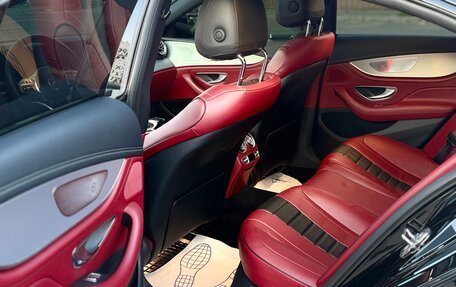 Mercedes-Benz CLS, 2018 год, 5 000 000 рублей, 15 фотография