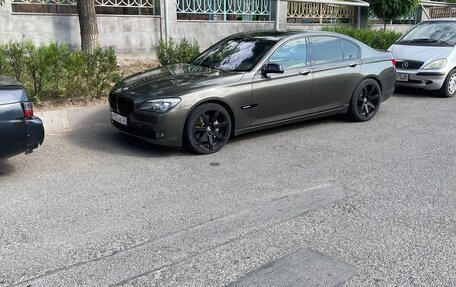 BMW 7 серия, 2009 год, 1 580 000 рублей, 2 фотография