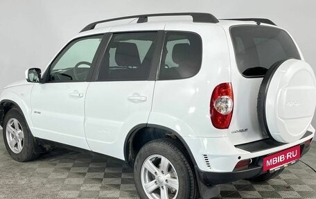 Chevrolet Niva I рестайлинг, 2018 год, 800 000 рублей, 7 фотография