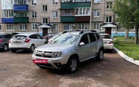 Renault Duster I рестайлинг, 2018 год, 1 450 000 рублей, 2 фотография