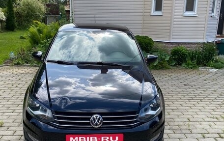 Volkswagen Polo VI (EU Market), 2016 год, 1 090 000 рублей, 5 фотография