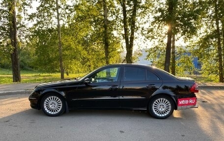 Mercedes-Benz E-Класс, 2008 год, 550 000 рублей, 3 фотография