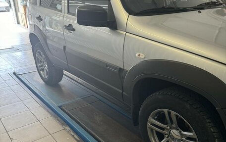 Chevrolet Niva I рестайлинг, 2012 год, 850 000 рублей, 4 фотография