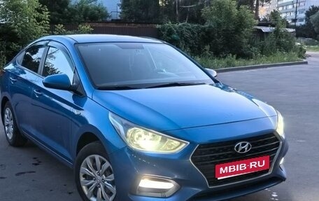 Hyundai Solaris II рестайлинг, 2017 год, 1 500 000 рублей, 1 фотография