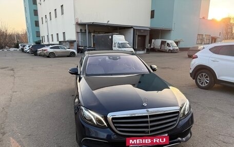 Mercedes-Benz E-Класс, 2018 год, 3 950 000 рублей, 2 фотография
