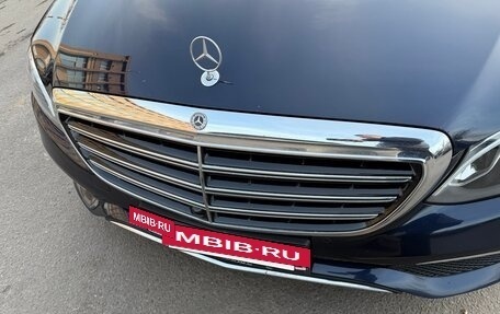 Mercedes-Benz E-Класс, 2018 год, 3 950 000 рублей, 16 фотография