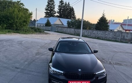 BMW 5 серия, 2017 год, 2 430 000 рублей, 8 фотография