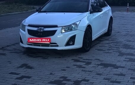 Chevrolet Cruze II, 2014 год, 550 000 рублей, 3 фотография