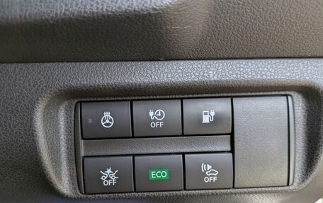 Nissan Leaf II, 2018 год, 1 230 000 рублей, 26 фотография