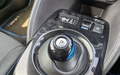Nissan Leaf II, 2018 год, 1 230 000 рублей, 25 фотография