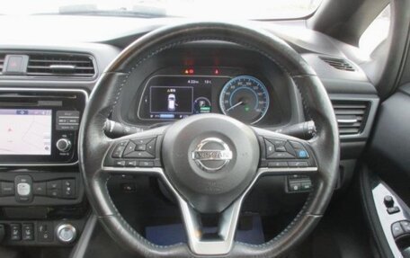 Nissan Leaf II, 2018 год, 1 230 000 рублей, 33 фотография