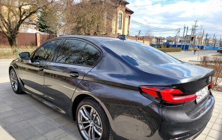 BMW 5 серия, 2019 год, 3 930 000 рублей, 3 фотография