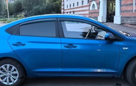 Hyundai Solaris II рестайлинг, 2017 год, 1 500 000 рублей, 5 фотография