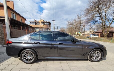 BMW 5 серия, 2019 год, 3 930 000 рублей, 12 фотография