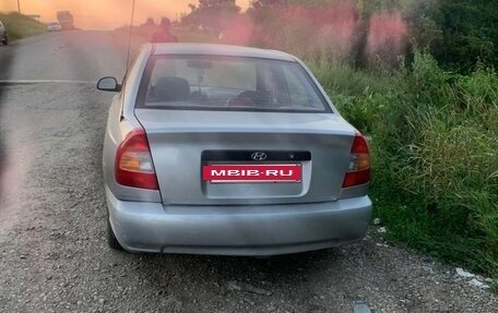 Hyundai Accent II, 2004 год, 300 000 рублей, 2 фотография