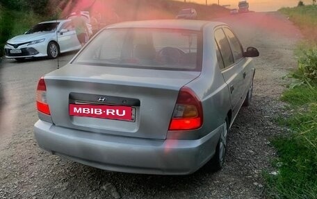 Hyundai Accent II, 2004 год, 300 000 рублей, 4 фотография