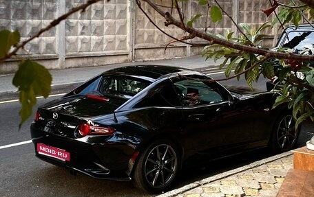 Mazda MX-5, 2018 год, 2 400 000 рублей, 1 фотография
