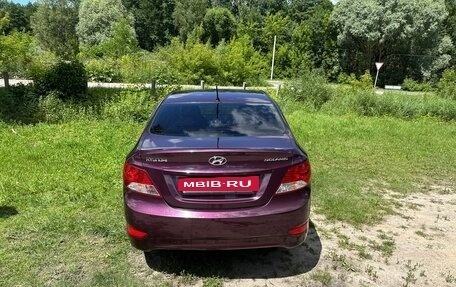 Hyundai Solaris II рестайлинг, 2012 год, 800 000 рублей, 8 фотография