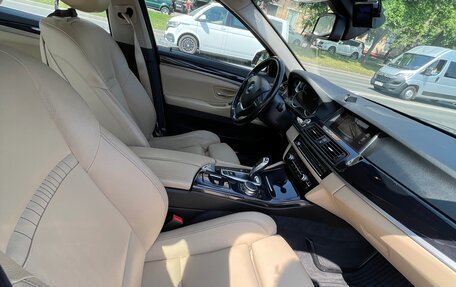 BMW 5 серия, 2016 год, 1 980 000 рублей, 4 фотография